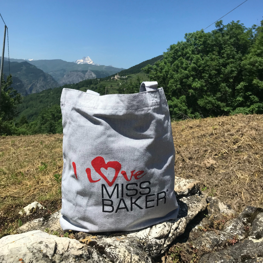 Shopper - I love Miss Baker